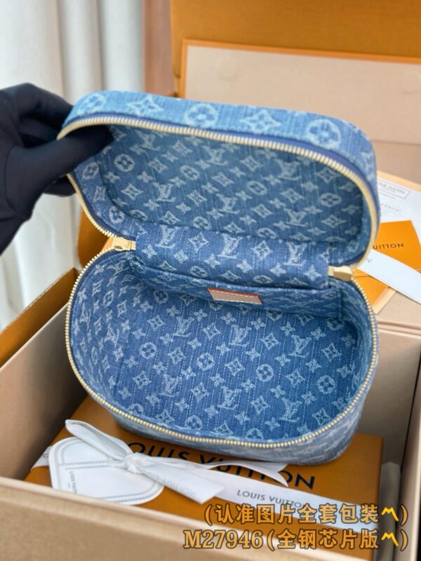 God Factory LV Bags M27946 Size 20 x 13.5 x 12cm