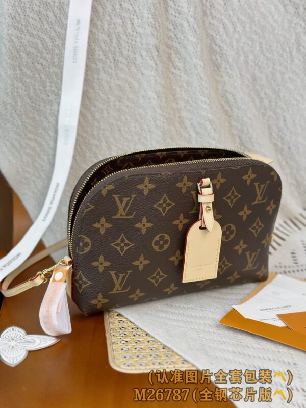 God Factory LV Bags M26787 Size 24.5 x 17 x 4.5cm