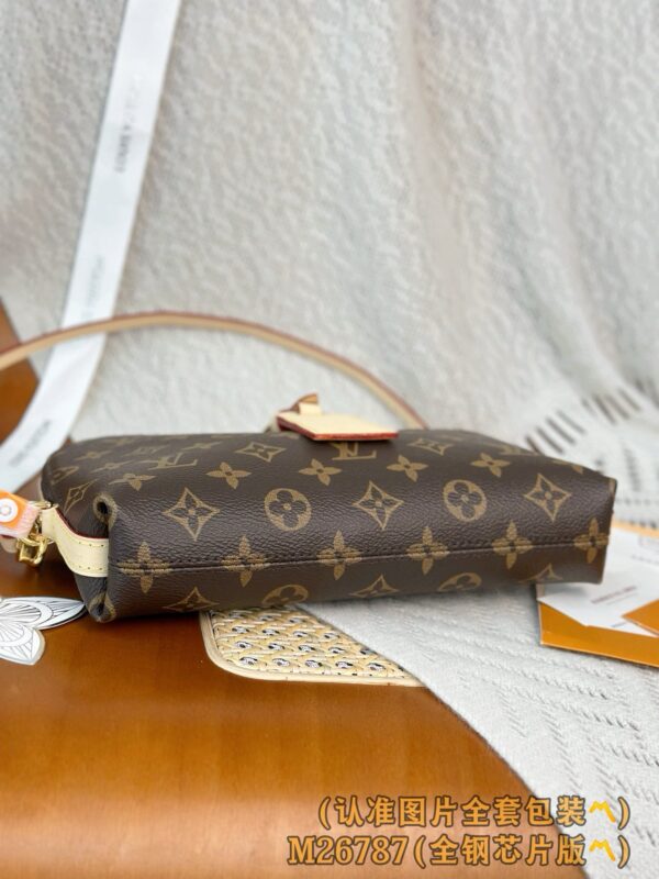 God Factory LV Bags M26787 Size 24.5 x 17 x 4.5cm