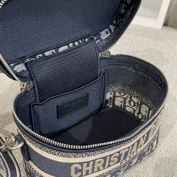 God Factory Dior Bags Size 18.5 x 13 x 10.5cm