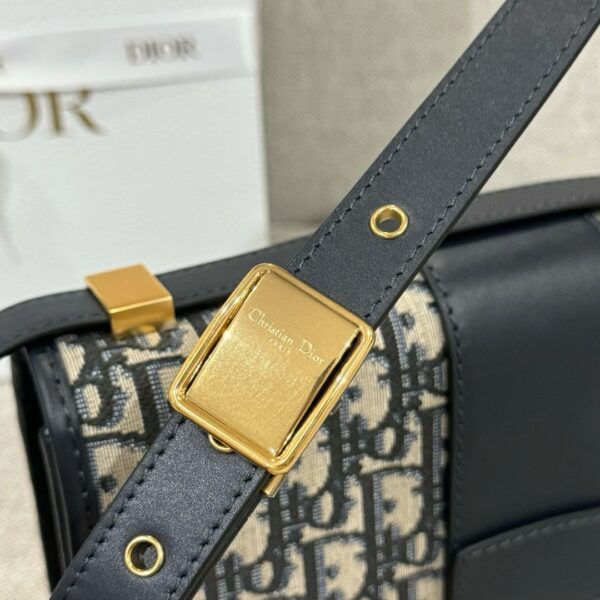 God Factory Dior Bags 006 CD Size 25*17*8cm