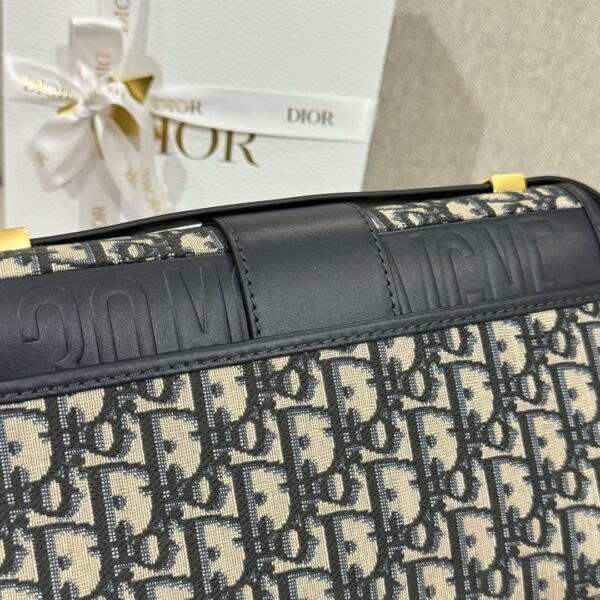 God Factory Dior Bags 006 CD Size 25*17*8cm