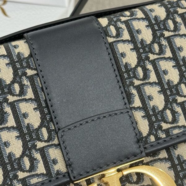 God Factory Dior Bags 006 CD Size 25*17*8cm