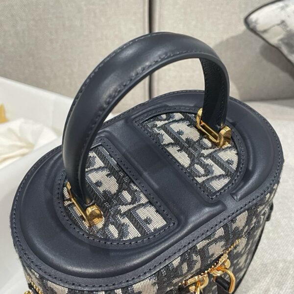 God Factory Dior Bags 012 CD Size 16*11*6.5cm