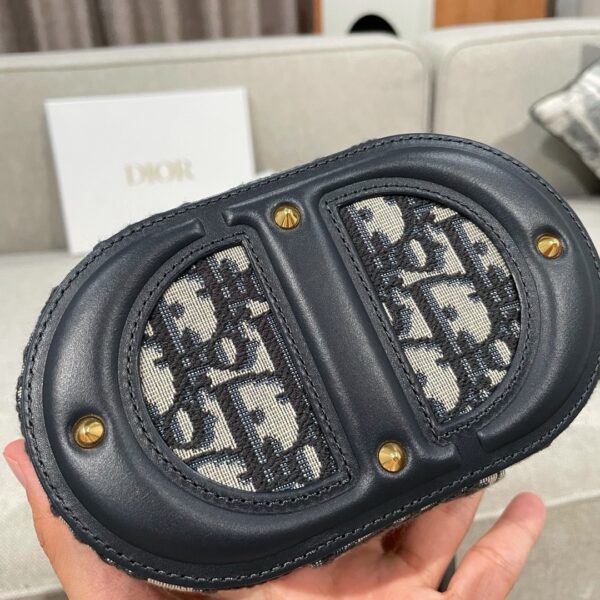 God Factory Dior Bags 012 CD Size 16*11*6.5cm