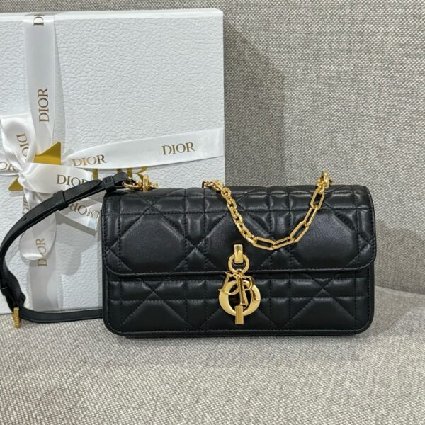 God Factory Dior Bags 021 CD Miss Daisy Size 22*12.5*4cm