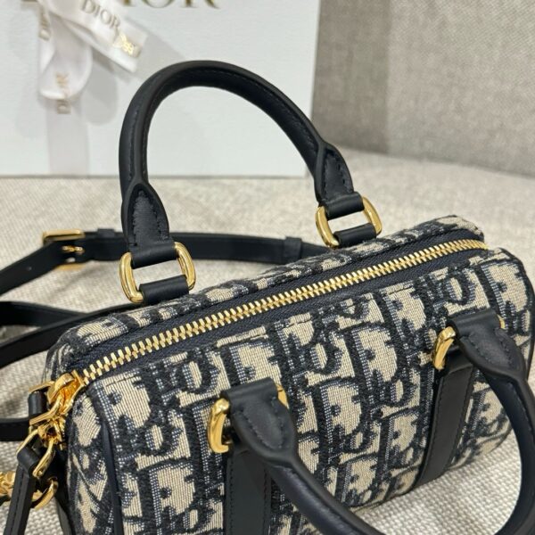 God Factory Dior Bags 022 CD Groove Size 16*11*8cm