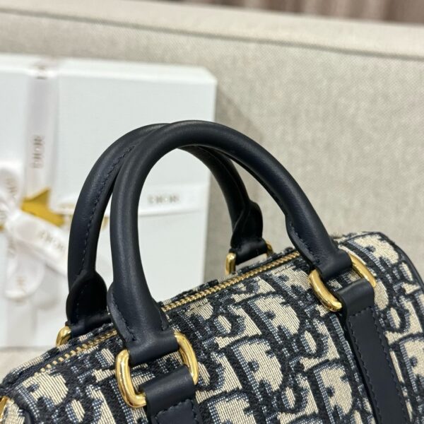 God Factory Dior Bags 022 CD Groove Size 16*11*8cm