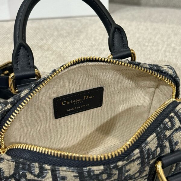 God Factory Dior Bags 022 CD Groove Size 16*11*8cm
