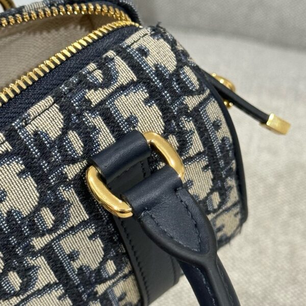 God Factory Dior Bags 022 CD Groove Size 16*11*8cm