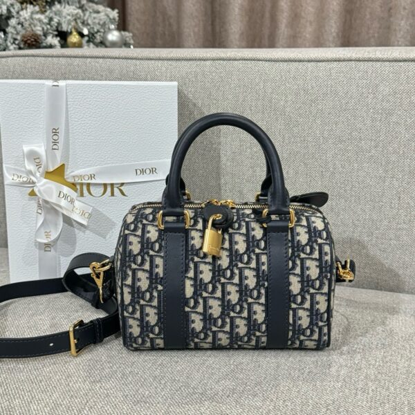 God Factory Dior Bags 023 CD Groove Size 20.5x13.5x12cm