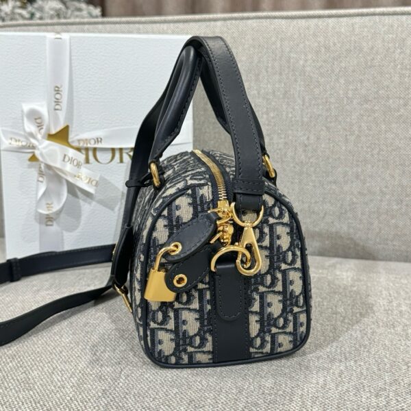 God Factory Dior Bags 023 CD Groove Size 20.5x13.5x12cm