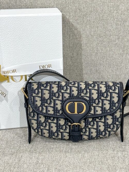 God Factory Dior Bags 027 CD New Bobby Size 21*12*5.1cm